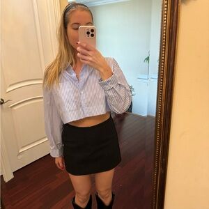 Bloomingdale’s cropped button down